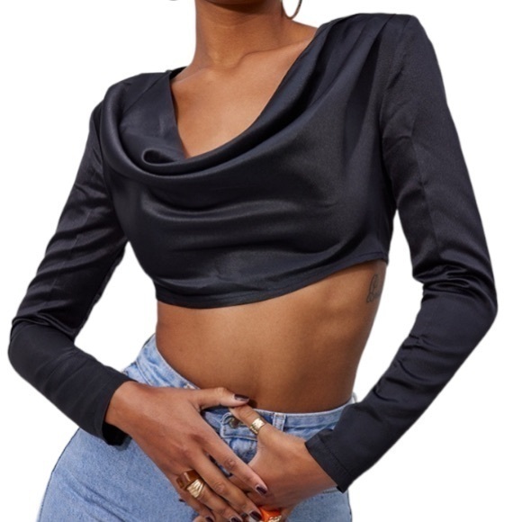 PrettyLittleThing Tops - 🅽🅴🆆 𝗣𝗟𝗧 Satin Cowl Neck Shoulder Pad Long Sleeve Crop Top, size 2